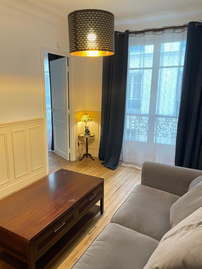 Joli Appartement Haussmannien 1900 Belle Epoque ปารีส ภายนอก รูปภาพ