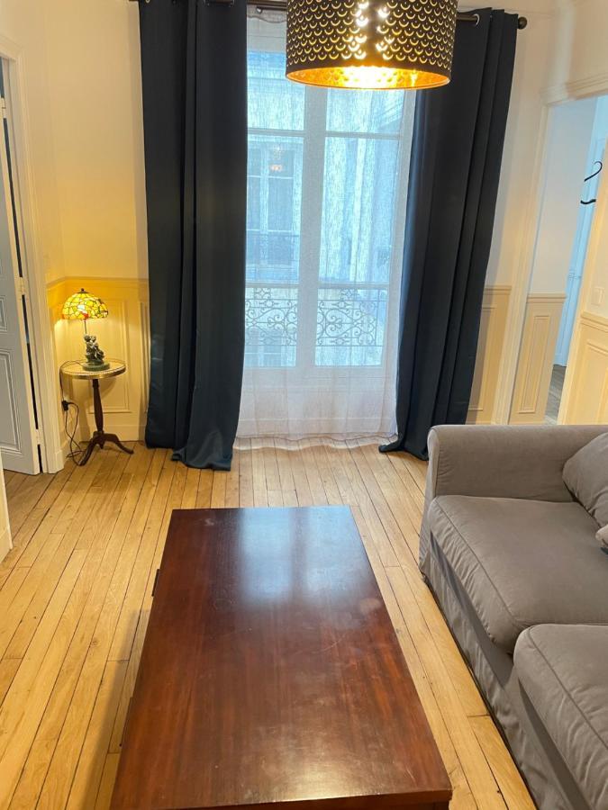 Joli Appartement Haussmannien 1900 Belle Epoque ปารีส ภายนอก รูปภาพ